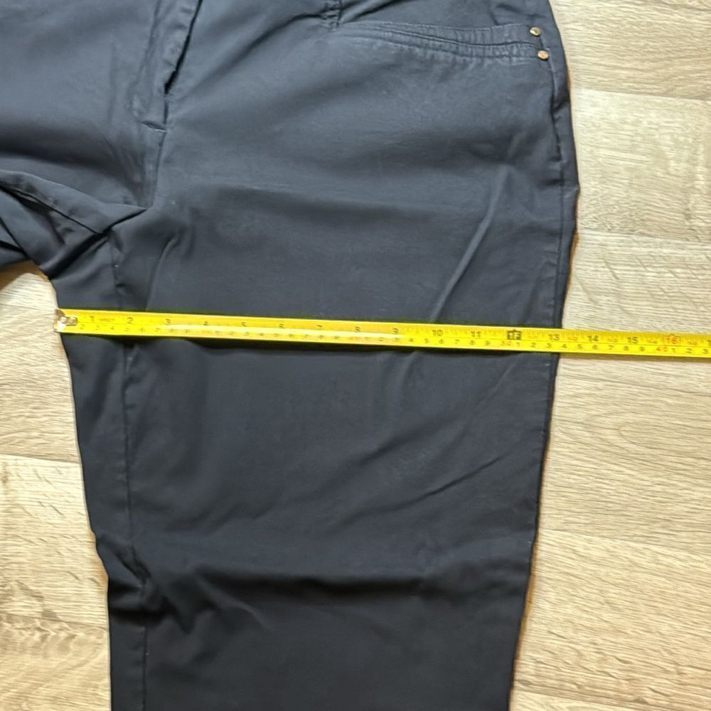 JM Collection Black Pants. Size 18. Very stretchy material. Really comfortable! - Picture 6 of 8